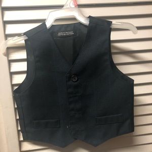 Toddler boys items all AZ 2t $5.00 a piece.